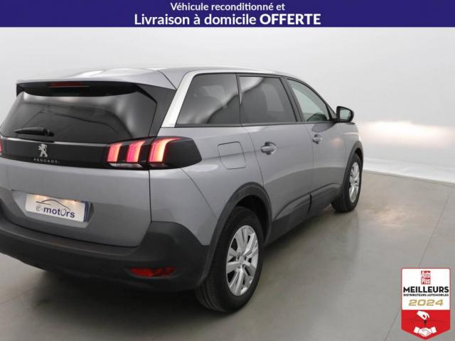 Peugeot 5008 image 6