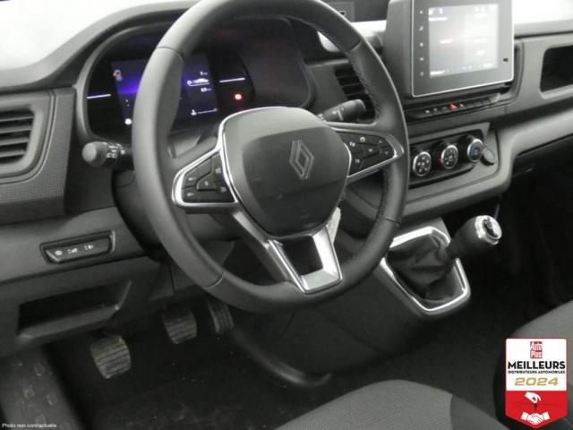 Renault Trafic image 4