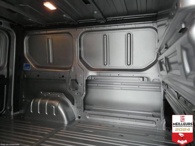 Renault Trafic image 6