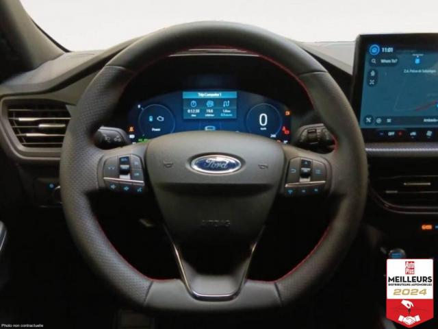 Ford Kuga image 9