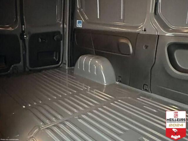 Renault Trafic image 3