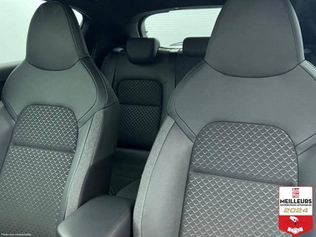 Nissan Juke image 4
