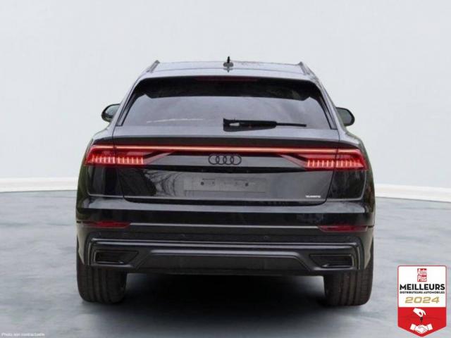 Audi Q8 image 1