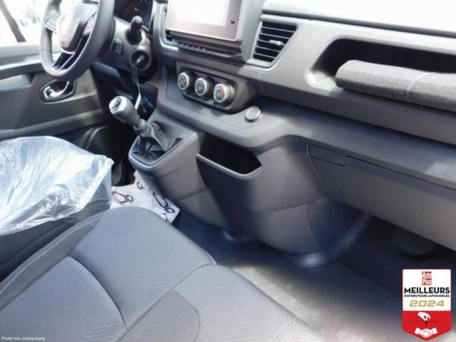 Renault Trafic image 7