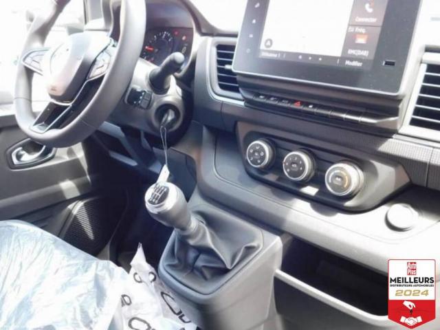 Renault Trafic image 8