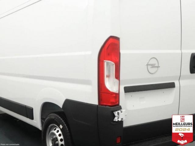 Opel Movano image 2
