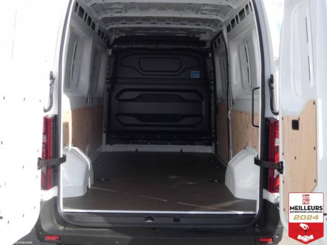 Renault Master image 3