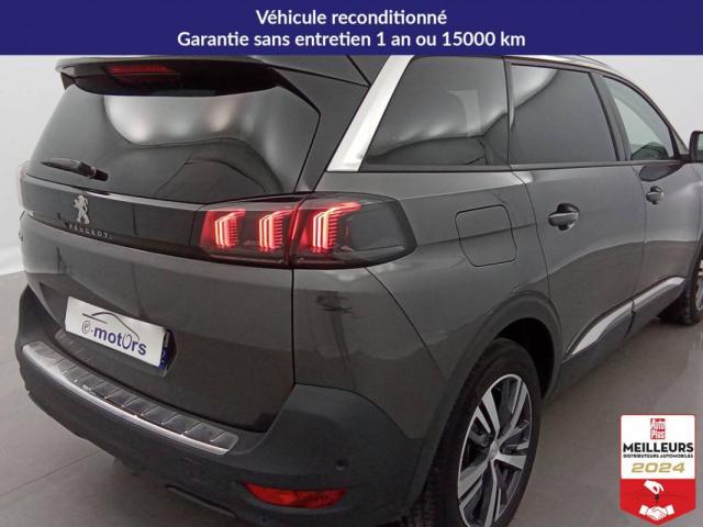 Peugeot 5008 image 8