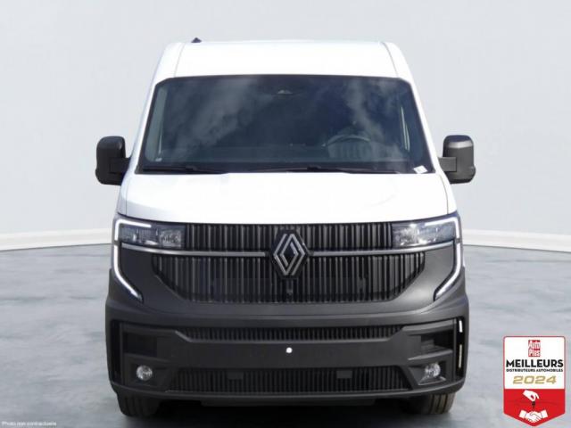 Renault Master image 2