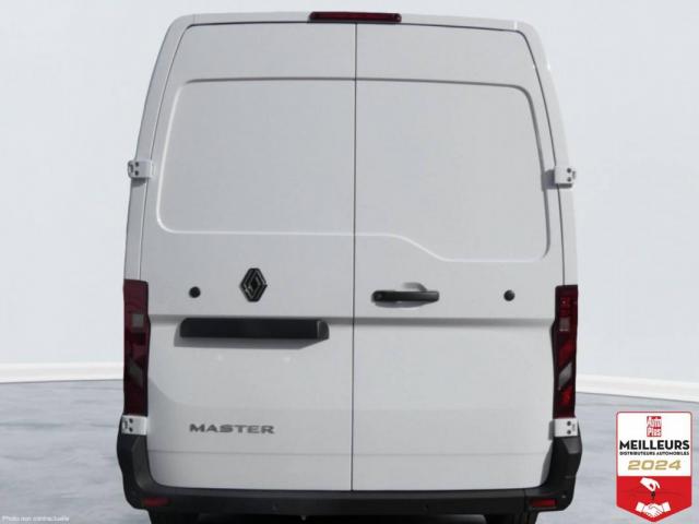 Renault Master image 9