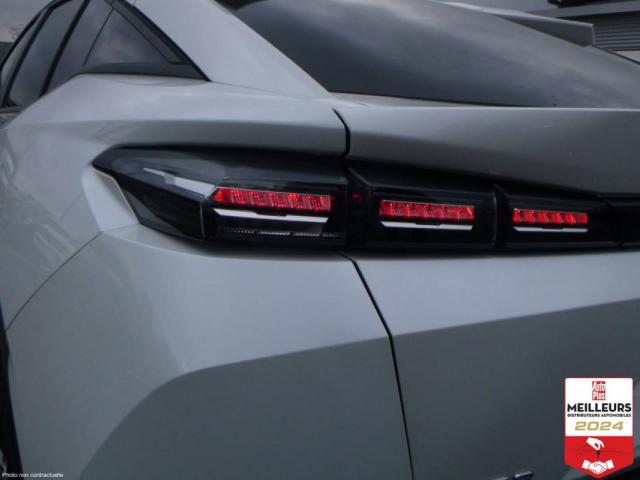 Peugeot 408 image 1