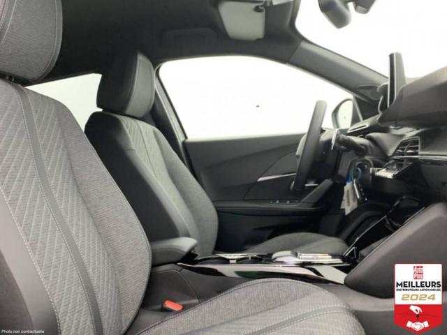 Peugeot 2008 image 3