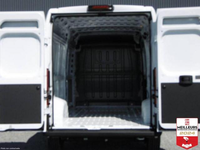 Opel Movano image 9