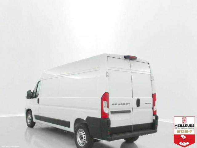Peugeot Boxer image 3