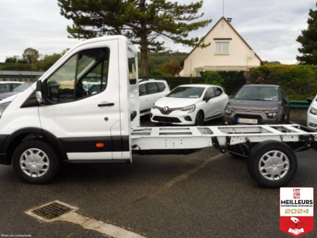 Ford Transit image 8