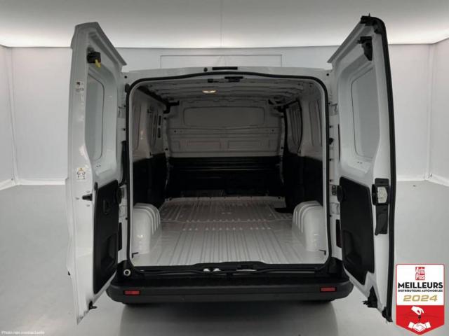 Renault Trafic image 9