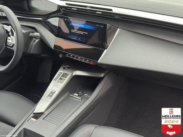 Peugeot 308 image 1