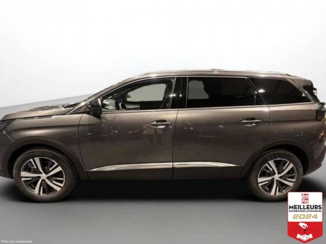 Peugeot 5008 image 1