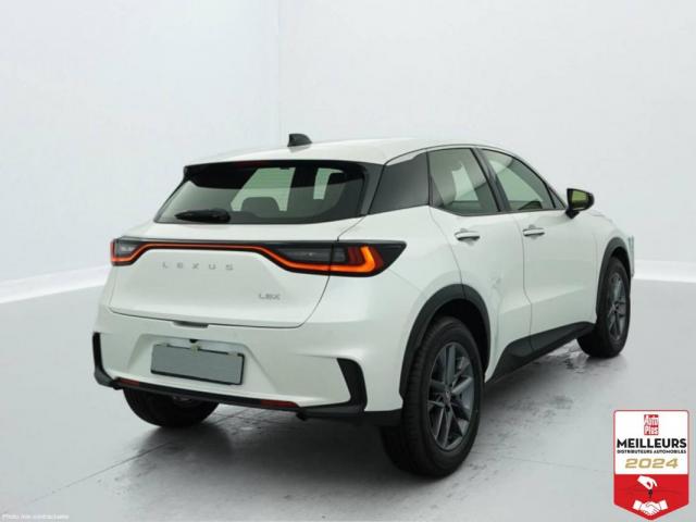 Lexus Lbx image 3