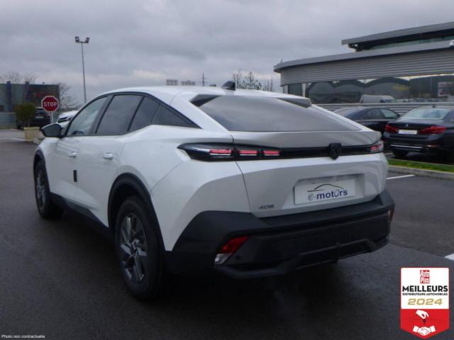 Peugeot 408 image 7