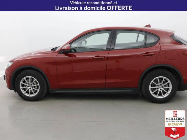 Alfa Romeo Stelvio image 1