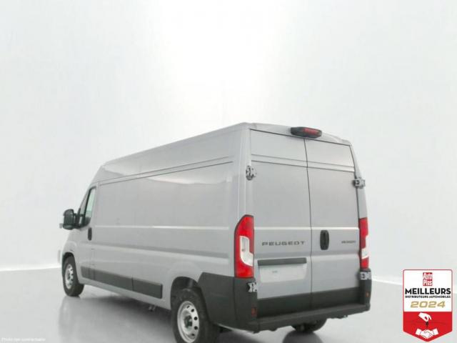 Peugeot Boxer image 1