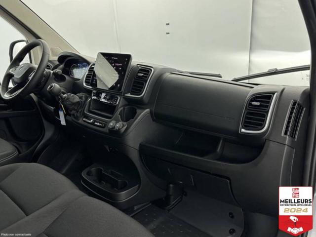 Peugeot Boxer image 9