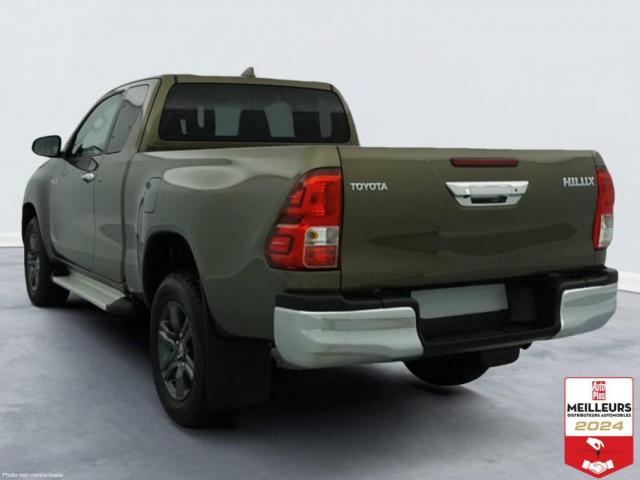 Toyota Hilux image 1