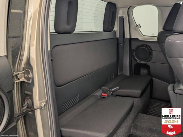 Toyota Hilux image 6