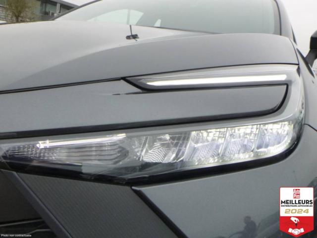 Toyota C-Hr image 2