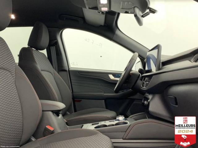 Ford Kuga image 1