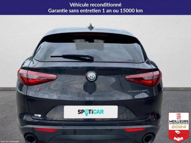 Alfa Romeo Stelvio image 5