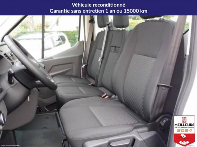 Ford Transit image 3