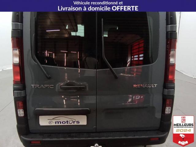 Renault Trafic image 9