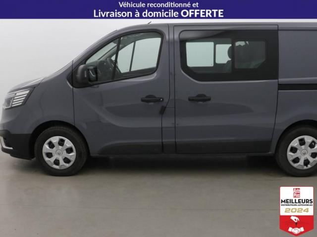 Renault Trafic image 1