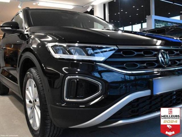 Volkswagen T-Roc image 2