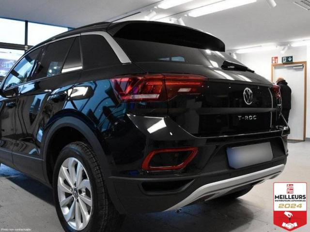 Volkswagen T-Roc image 3