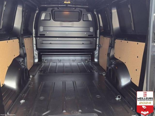Citroen Jumpy image 8