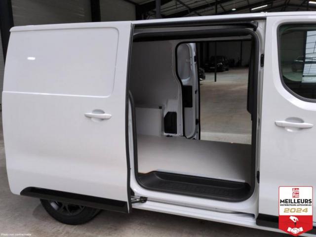 Citroen Jumpy image 2
