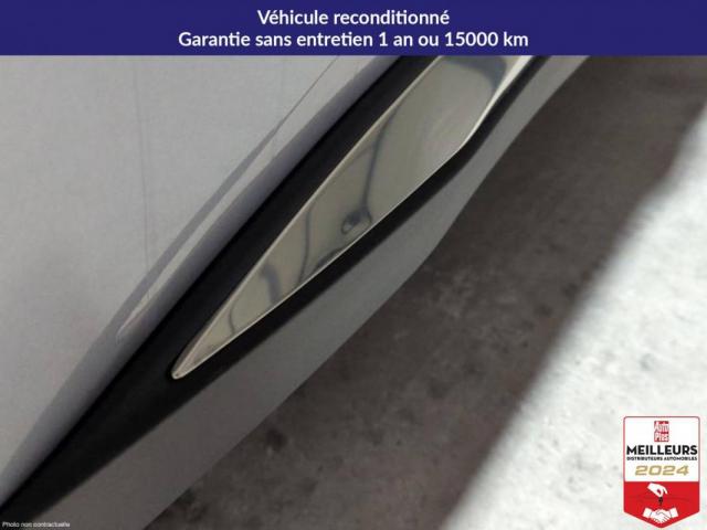 Peugeot 3008 image 3