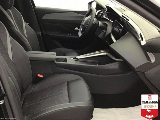 Peugeot 308 image 9