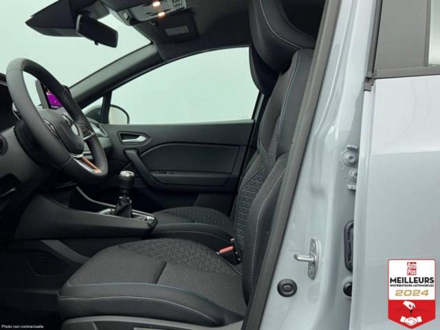 Renault Captur image 8