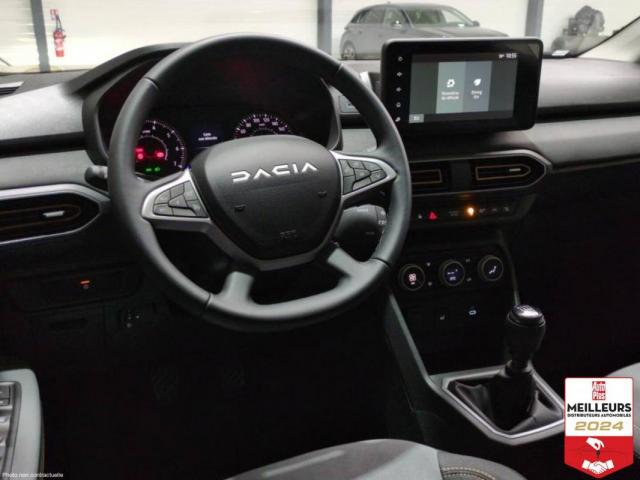 Dacia Sandero image 1