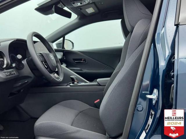 Toyota C-Hr image 2