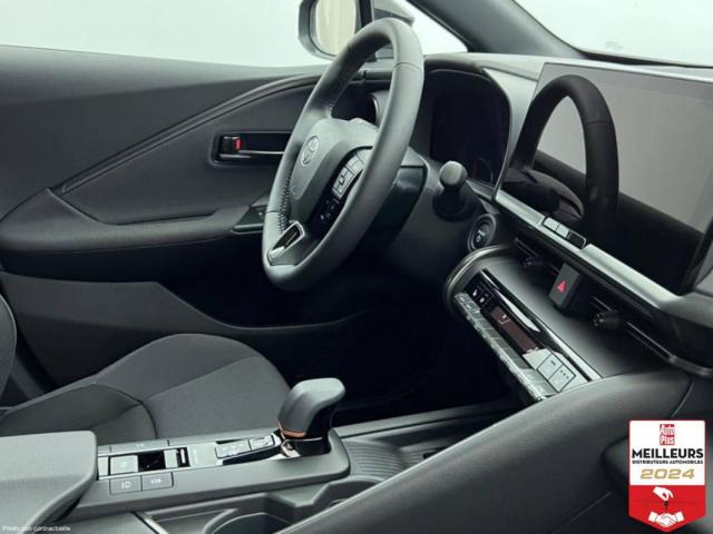 Toyota C-Hr image 8