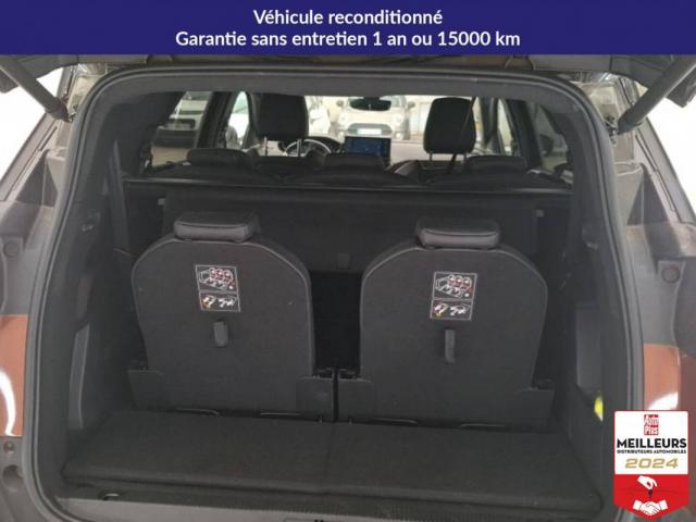 Peugeot 5008 image 1