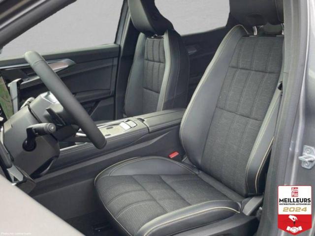 Renault Austral image 8