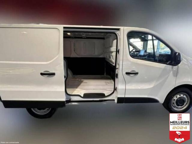 Renault Trafic image 7