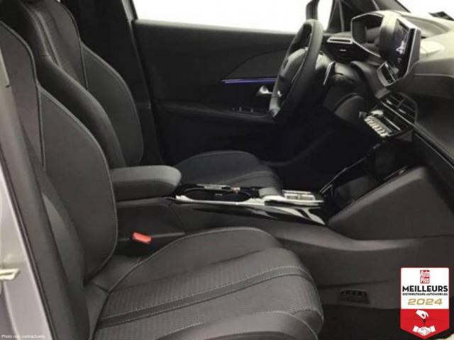 Peugeot 2008 image 1
