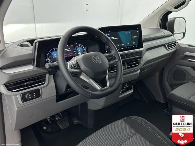 Volkswagen Transporter image 7